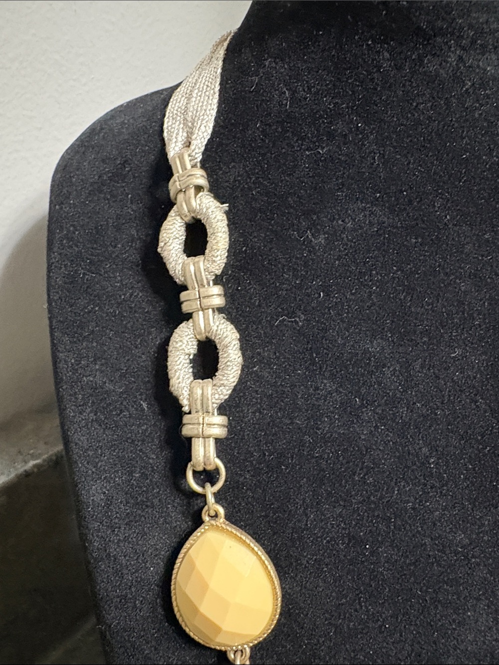 LOFT Yellow and Gold Floral Statement Necklace - Picture 4 of 13